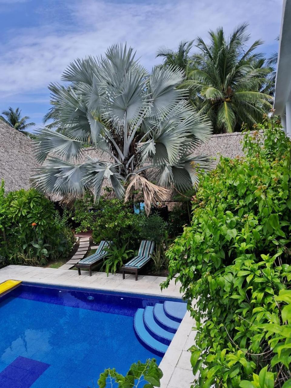 Hotel Atelie Del Mar Monterrico Exteriör bild